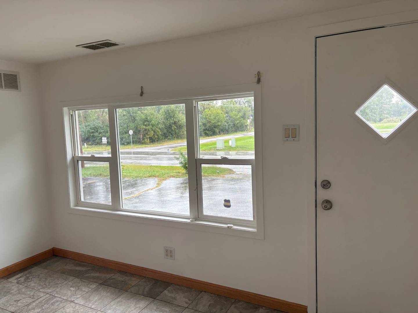 2006 W Exchange ST, Crete, IL 60417