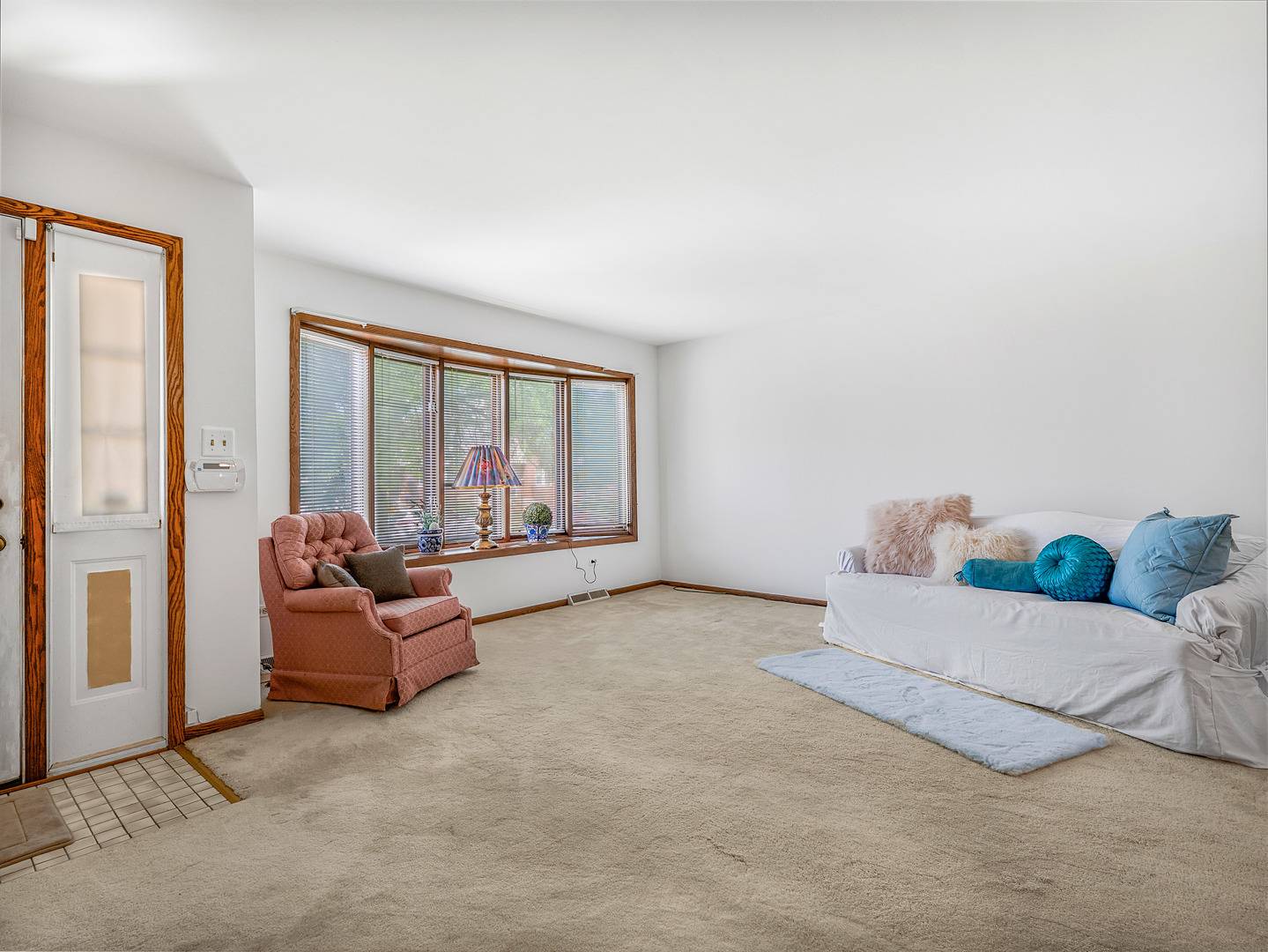 3615 N Pacific AVE, Chicago, IL 60634