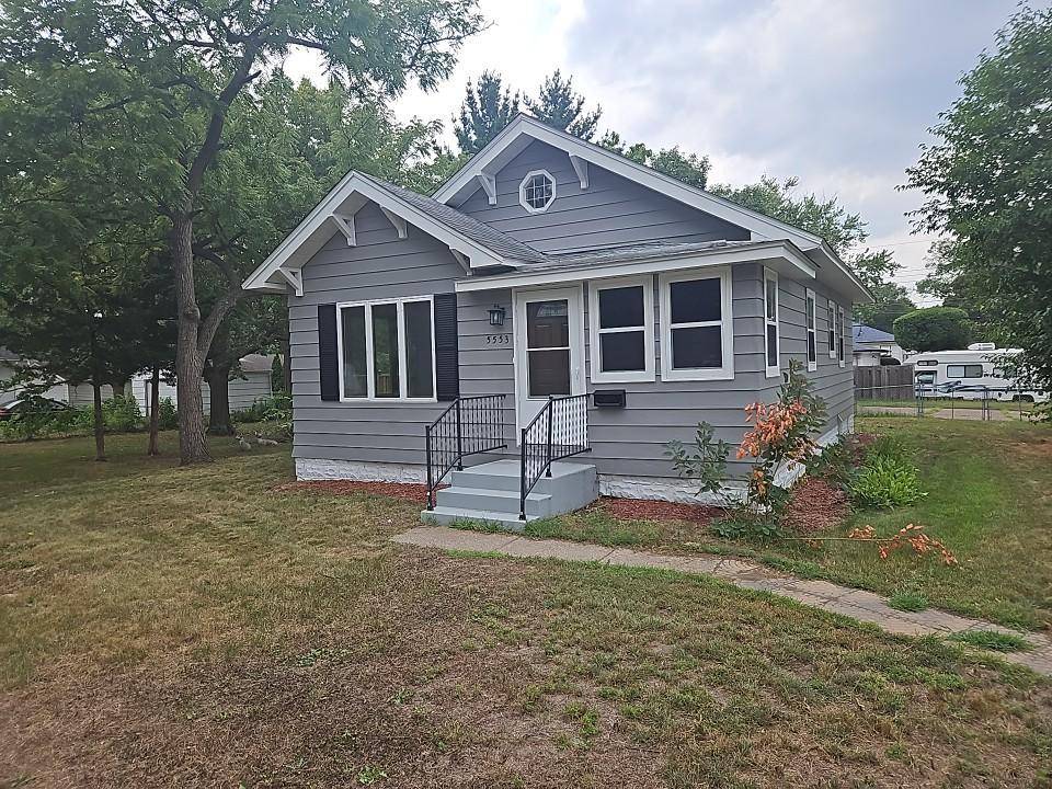 5553 Emerson AVE N, Brooklyn Center, MN 55430