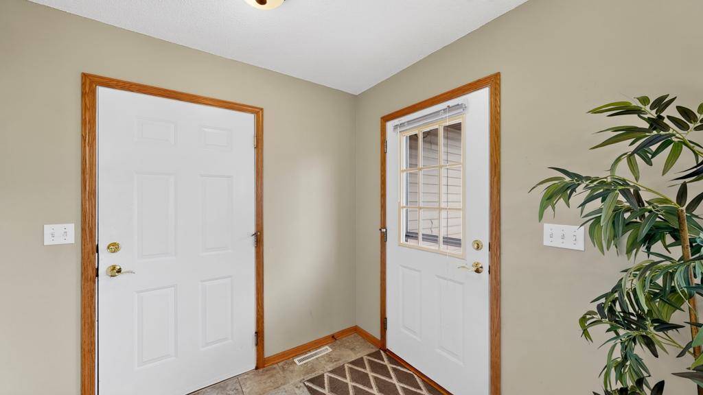 3409 48th ST NW, Rochester, MN 55901