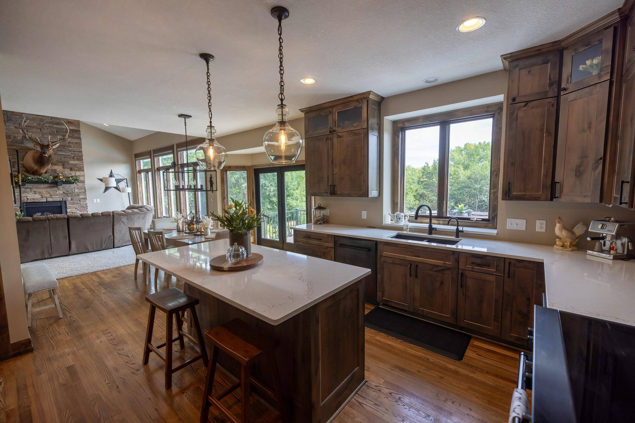 8494 320th Street WAY, Cannon Falls, MN 55009