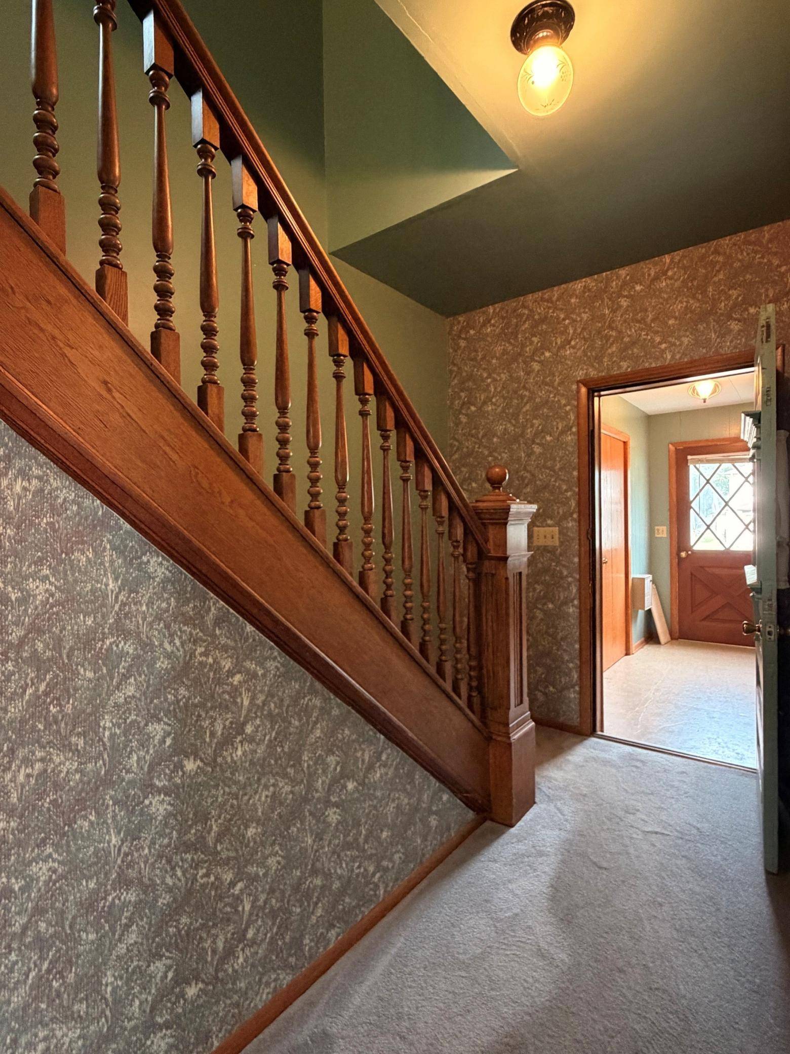 410 N 6th ST, Marshall, MN 56258