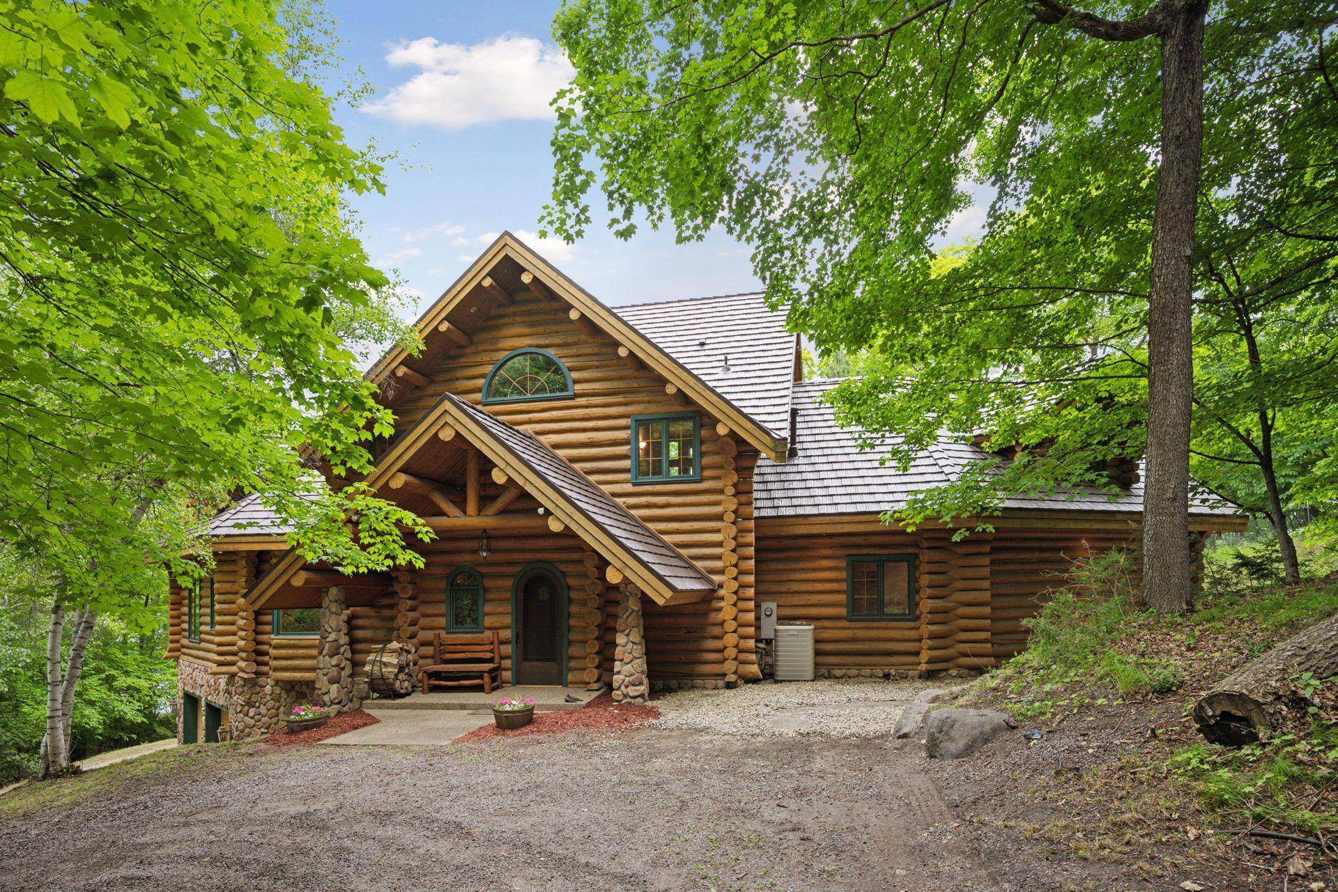 6070 PILGER AVE NW, Annandale, MN 55302