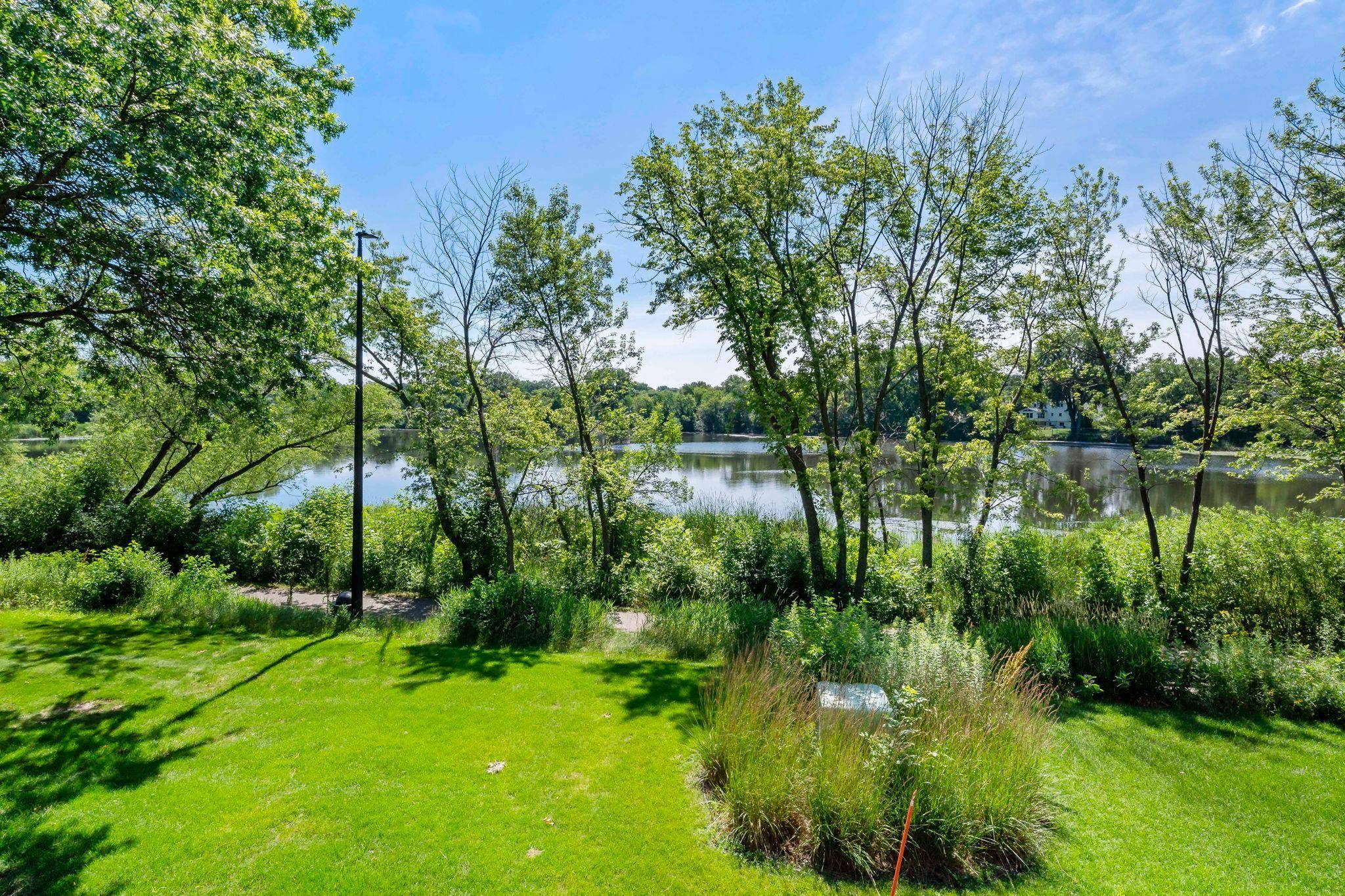 630 Sullivan LN NE, Columbia Heights, MN 55421