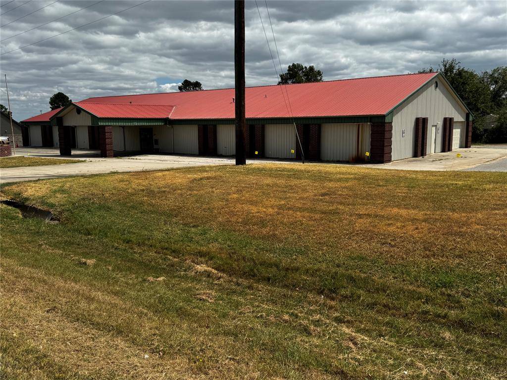 1805 W Wrangler BLVD, Seminole, OK 74868