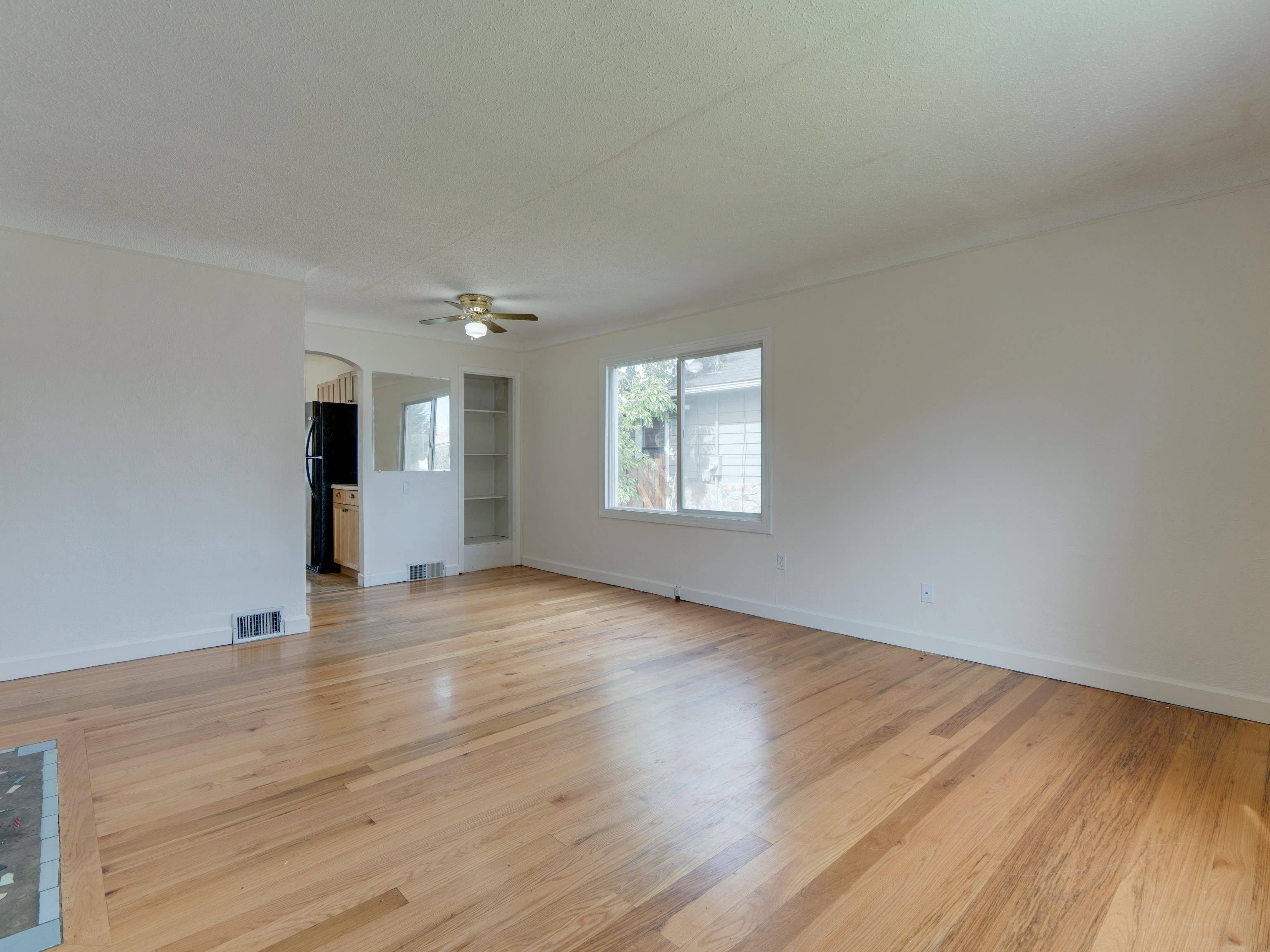 4411 N Howard St, Spokane, WA 99205