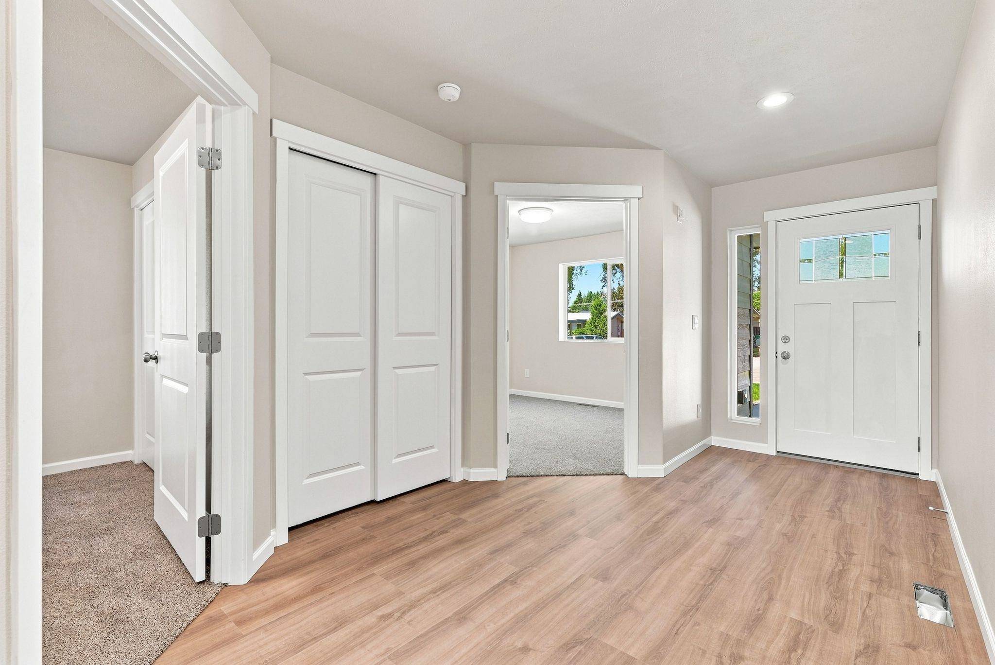 614 E A St, Deer Park, WA 99006