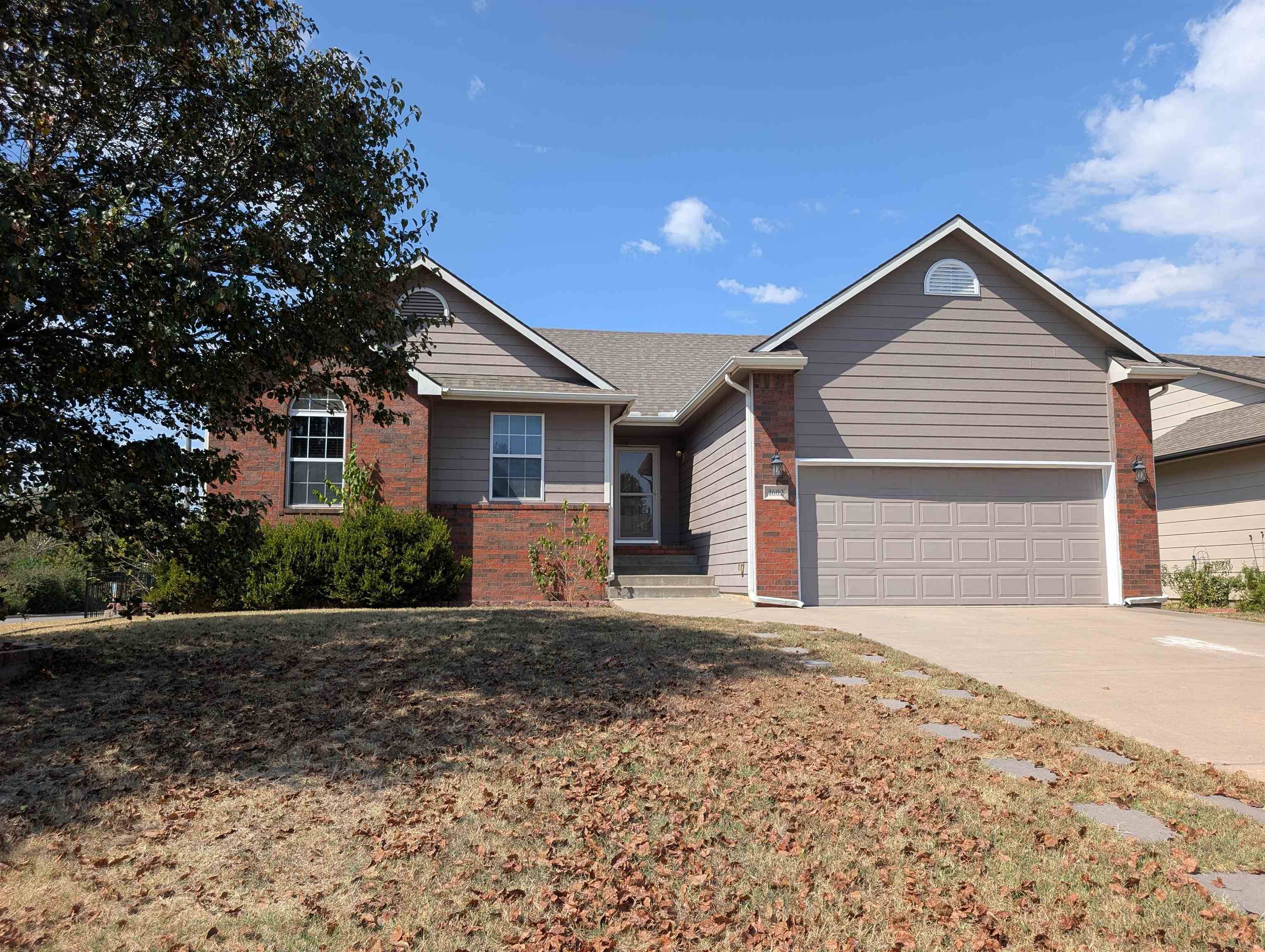 4602 E Willow Point CT, Wichita, KS 67220