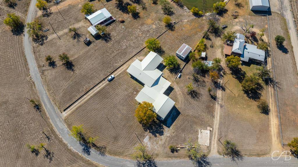 155 Lakeview Drive, Coleman, TX 76834