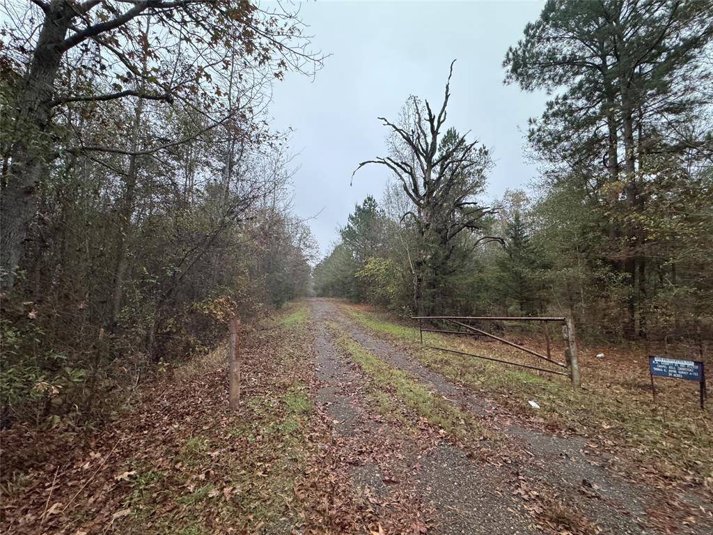 6229 County Rd 21, Tyler, TX 75707