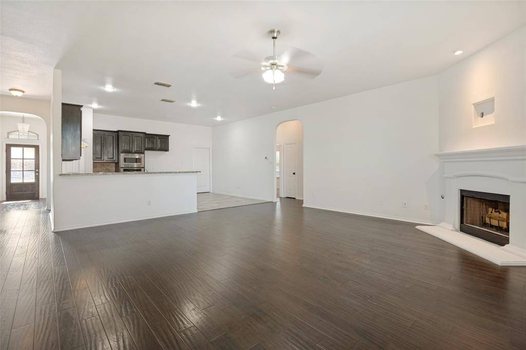1501 Bricknell Drive, Glenn Heights, TX 75154