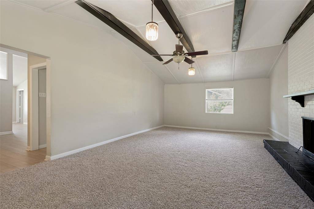 3221 Ridgeview Circle, Irving, TX 75062