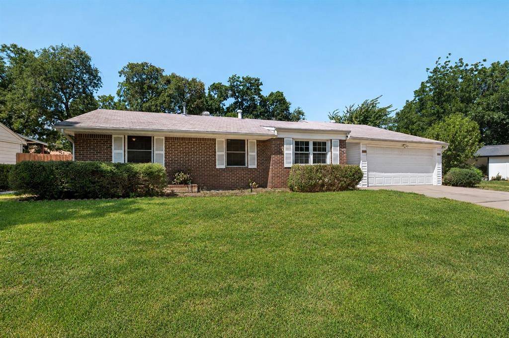 1410 Carswell Terrace, Arlington, TX 76010