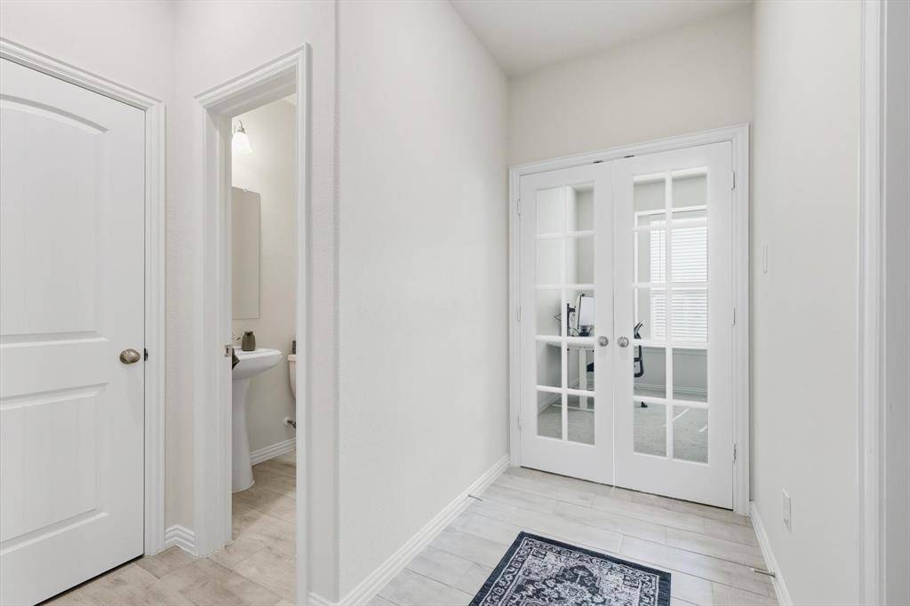 14868 Gilley Lane, Fort Worth, TX 76052