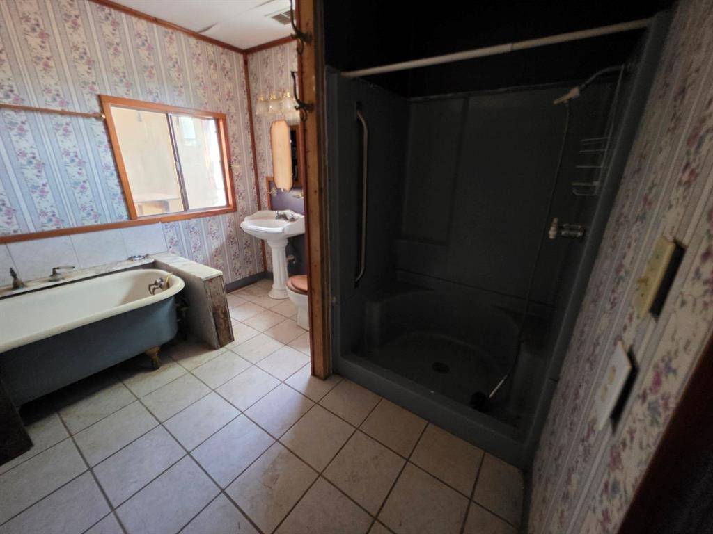 1917 County Road 1144, Miller Grove, TX 75472