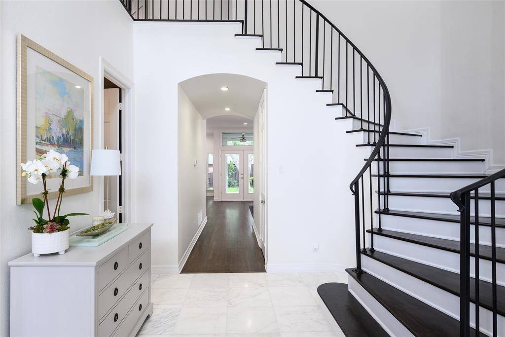 6522 Meadow, Dallas, TX 75230