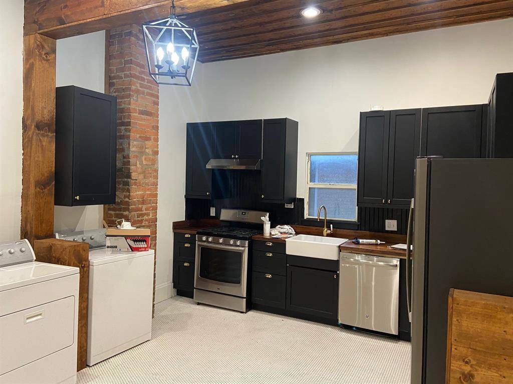 917 Sunset Avenue, Dallas, TX 75208