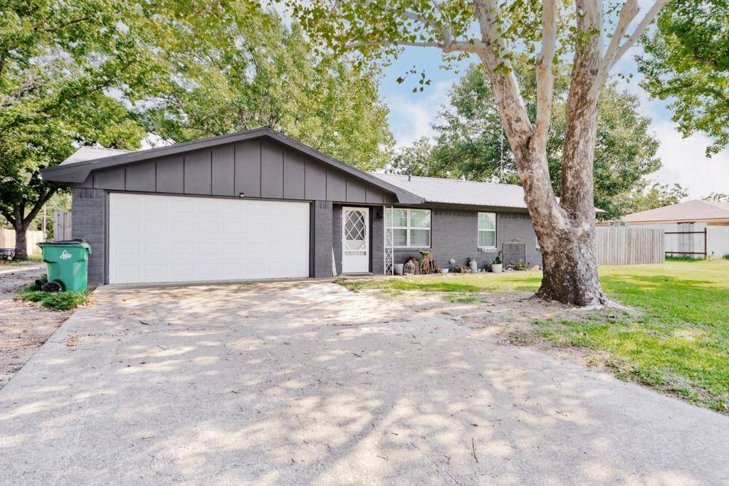 7590 Fm 1758, Bowie, TX 76230