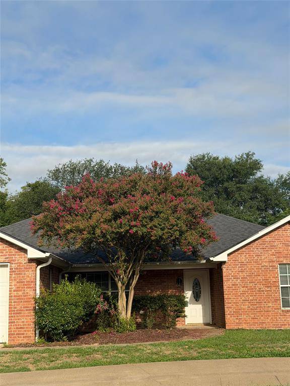 311 Baker Street, Lindale, TX 75771