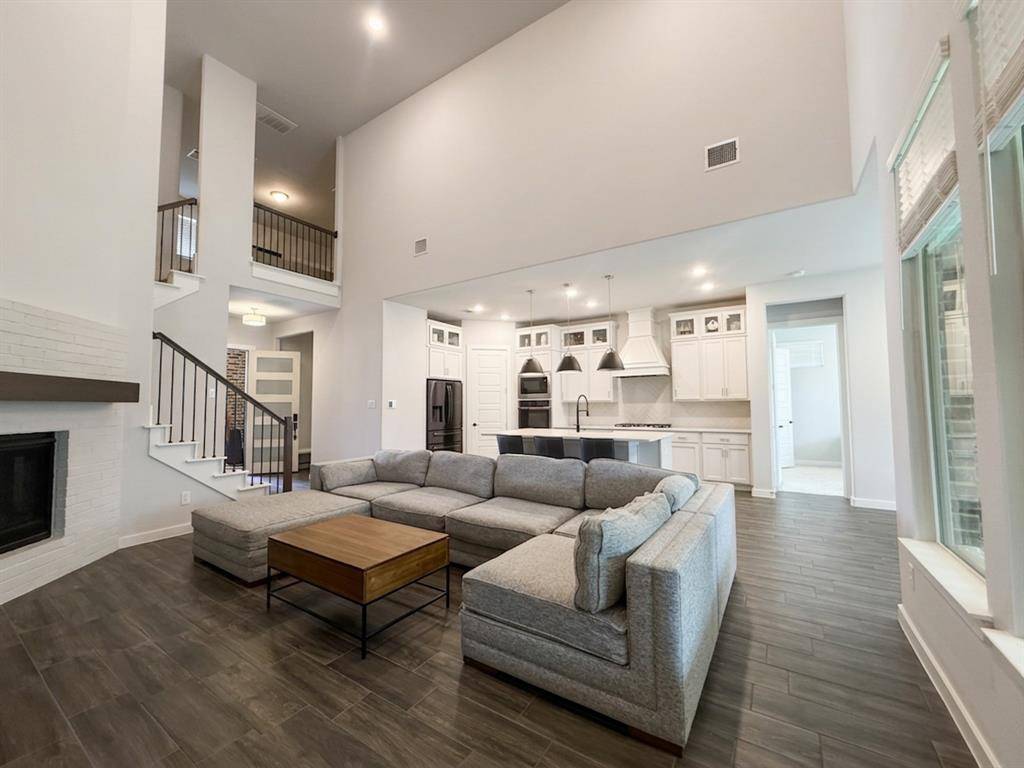 1708 Birch Street, Mansfield, TX 76063