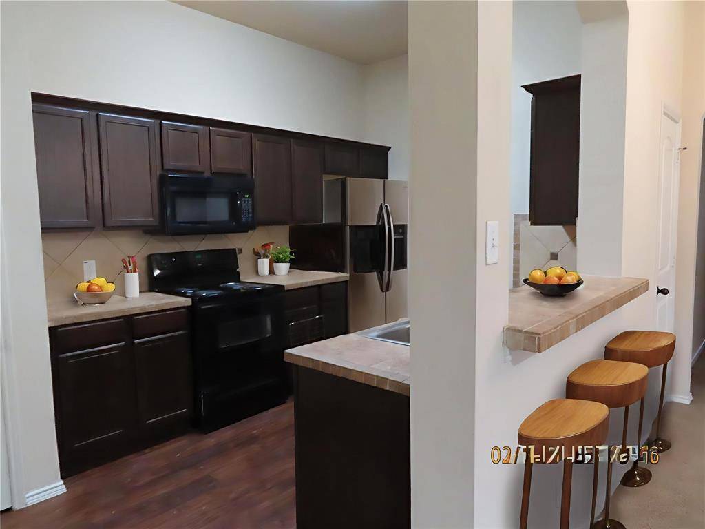332 Armstrong Lane, Lavon, TX 75166