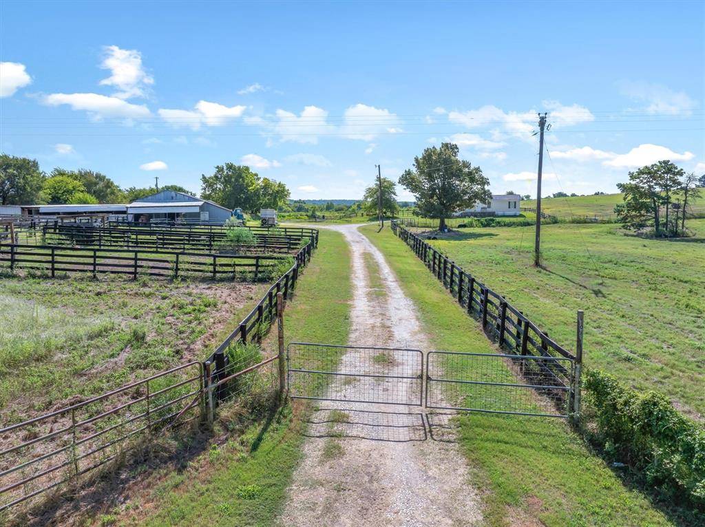 10815 FM-315, Poynor, TX 75782