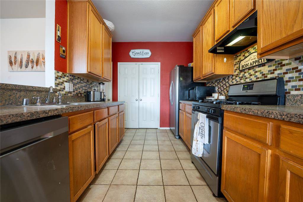 482 Hunters Ridge Drive, Melissa, TX 75454