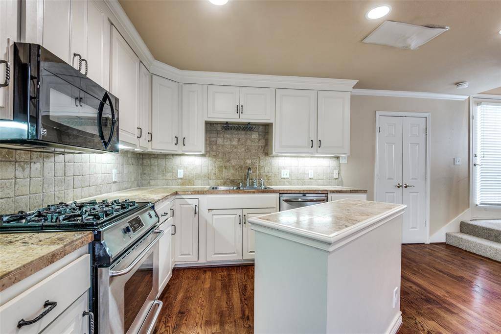 3445 Lovers Lane #B, University Park, TX 75225