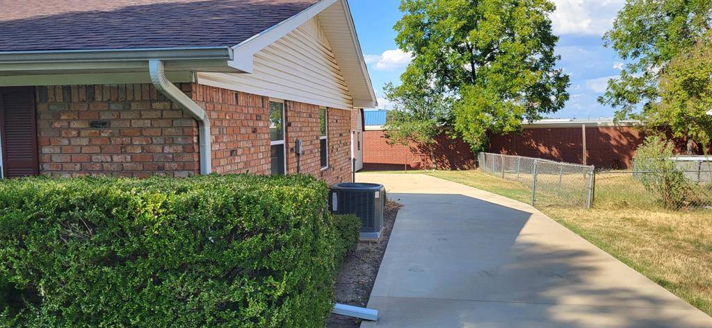 1321 Lakeview Drive, Sulphur Springs, TX 75482