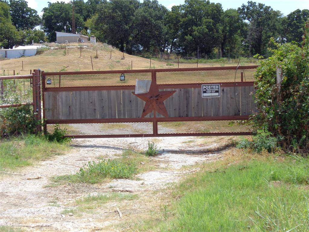 212 Private Road 114, Covington, TX 76636