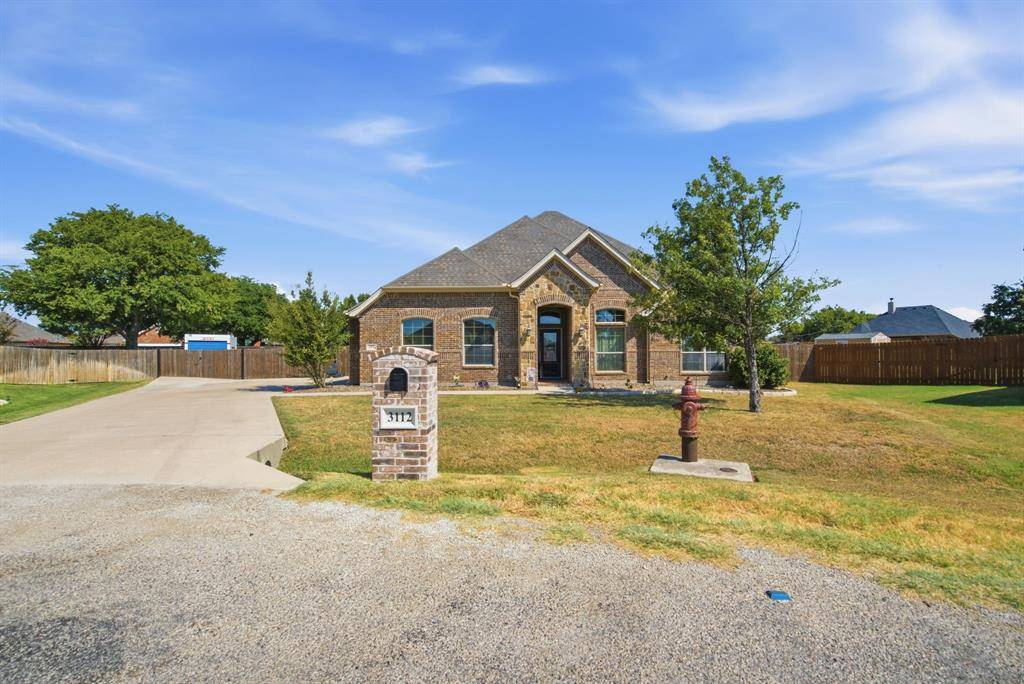 3112 White Horse Court, Granbury, TX 76049