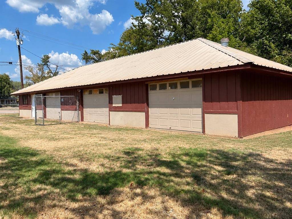 530 E US Highway 69, Denison, TX 75021