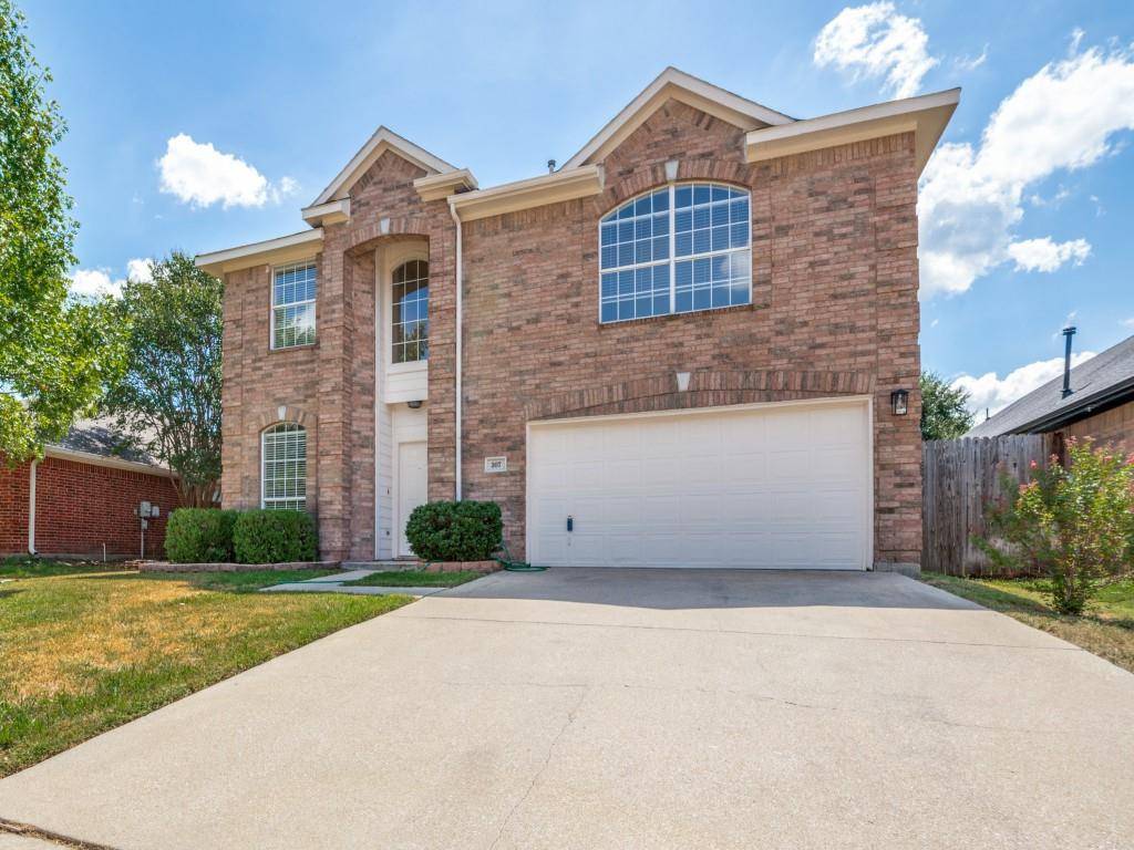 307 Mary Pat Drive, Grand Prairie, TX 75052
