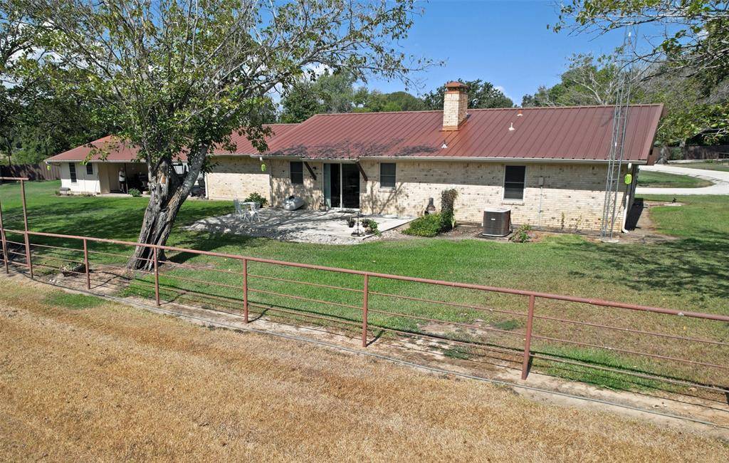 6105 W Fm 515, Yantis, TX 75497