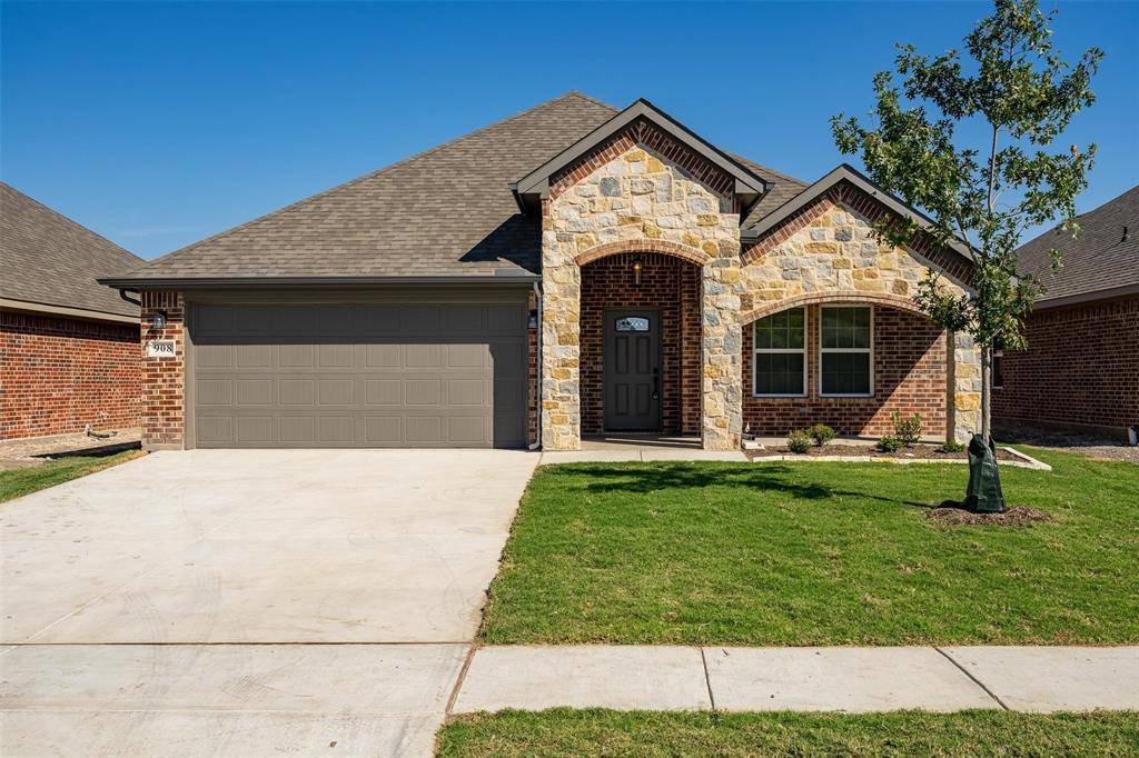 908 Tippit Lane, Greenville, TX 75098