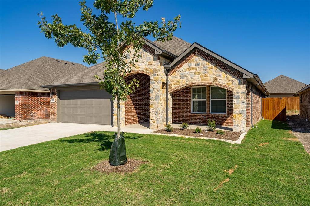 908 Tippit Lane, Greenville, TX 75098