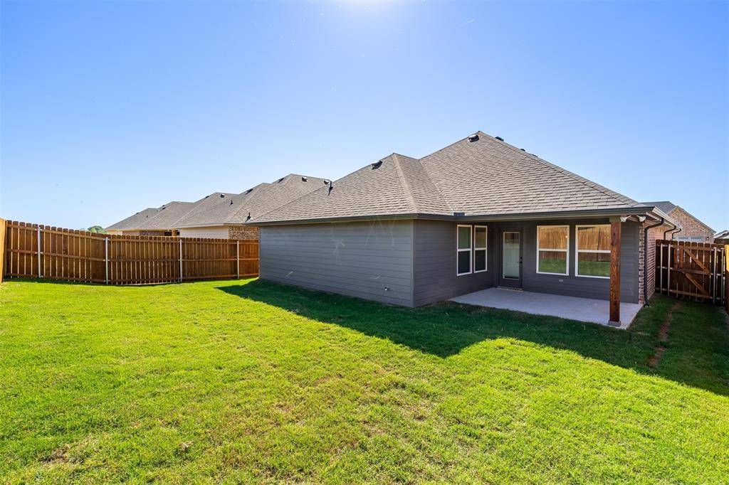 908 Tippit Lane, Greenville, TX 75098