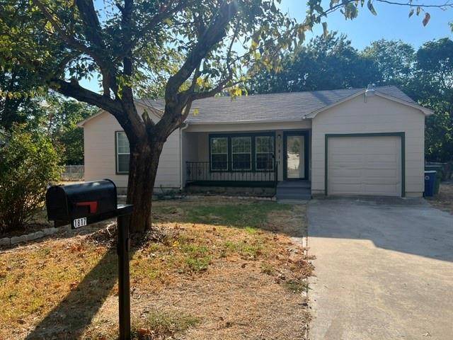 1817 Throckmorton Street, Gainesville, TX 76240