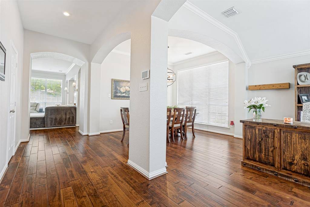 6119 Laurel Crest Lane, Sachse, TX 75048