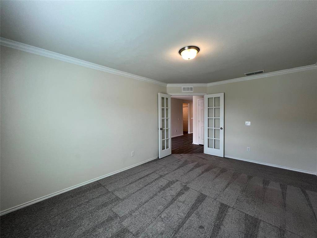 16013 Crews Avenue, Haslet, TX 76052
