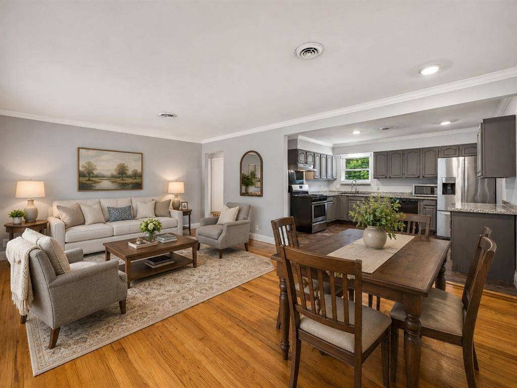 2332 Hartline Drive, Dallas, TX 75228