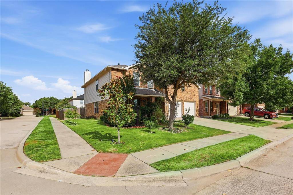 13201 Padre Avenue, Fort Worth, TX 76244