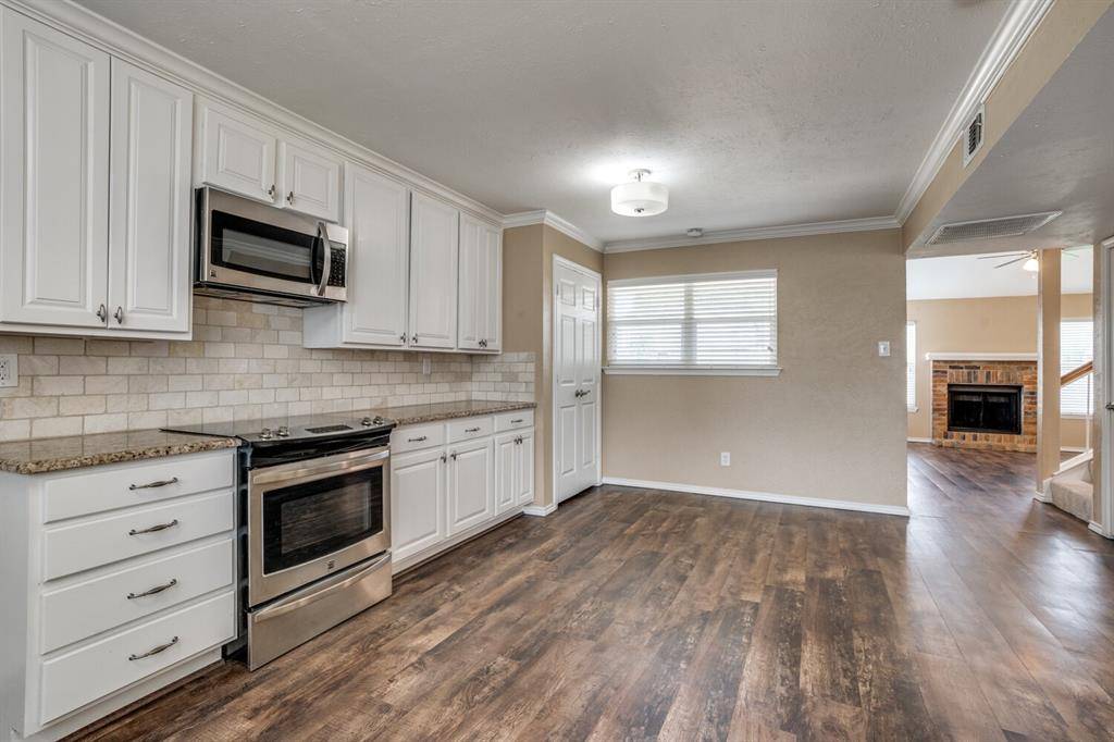 1410 Thackery Drive, Arlington, TX 76018