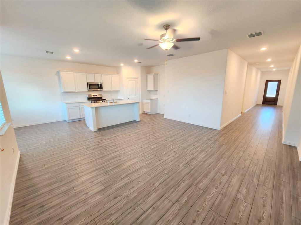 1202 Smoketree Lane, Princeton, TX 75407