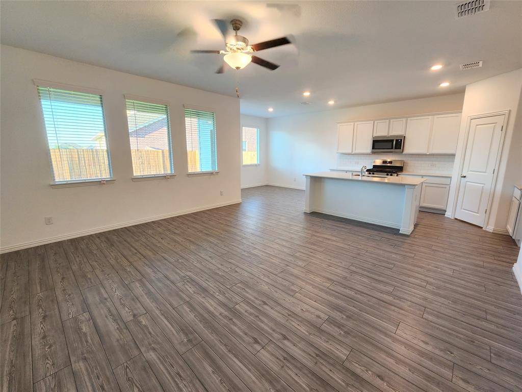 1202 Smoketree Lane, Princeton, TX 75407