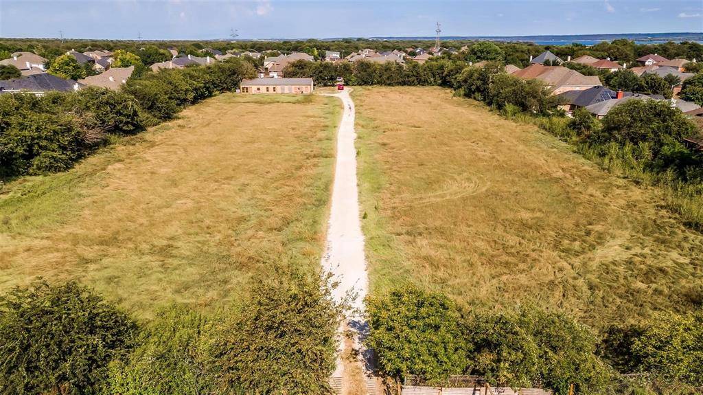 6310 Webb Lynn Road, Grand Prairie, TX 75052