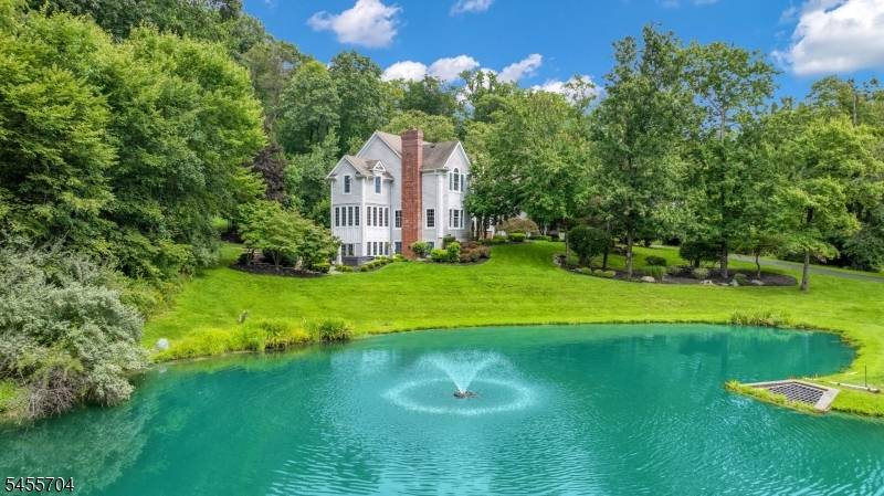 7 Stillery Rd, Tewksbury Twp., NJ 08833