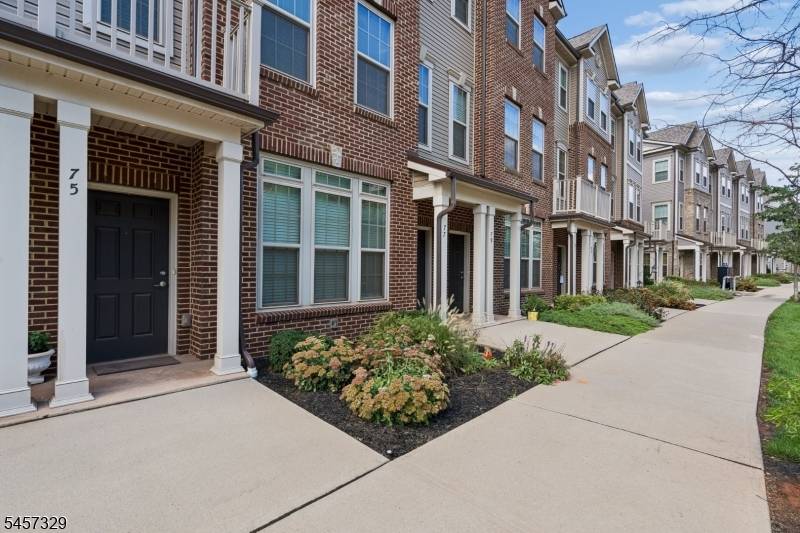75 Robeson St, Somerville Boro, NJ 08876