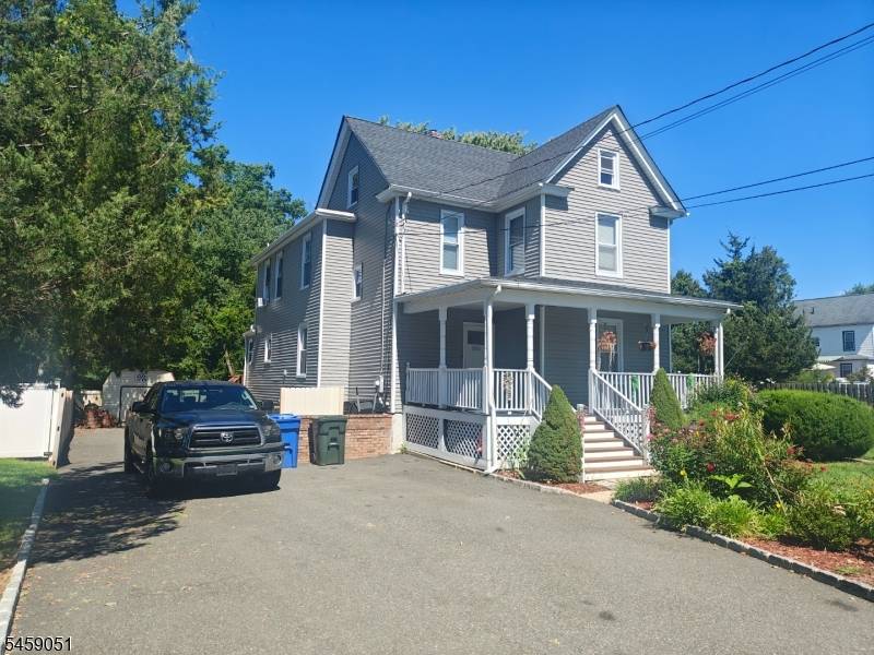 616 Center St, Dunellen Boro, NJ 08812
