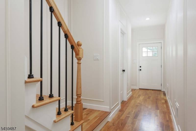 206 Willow Ave, Garwood Boro, NJ 07027